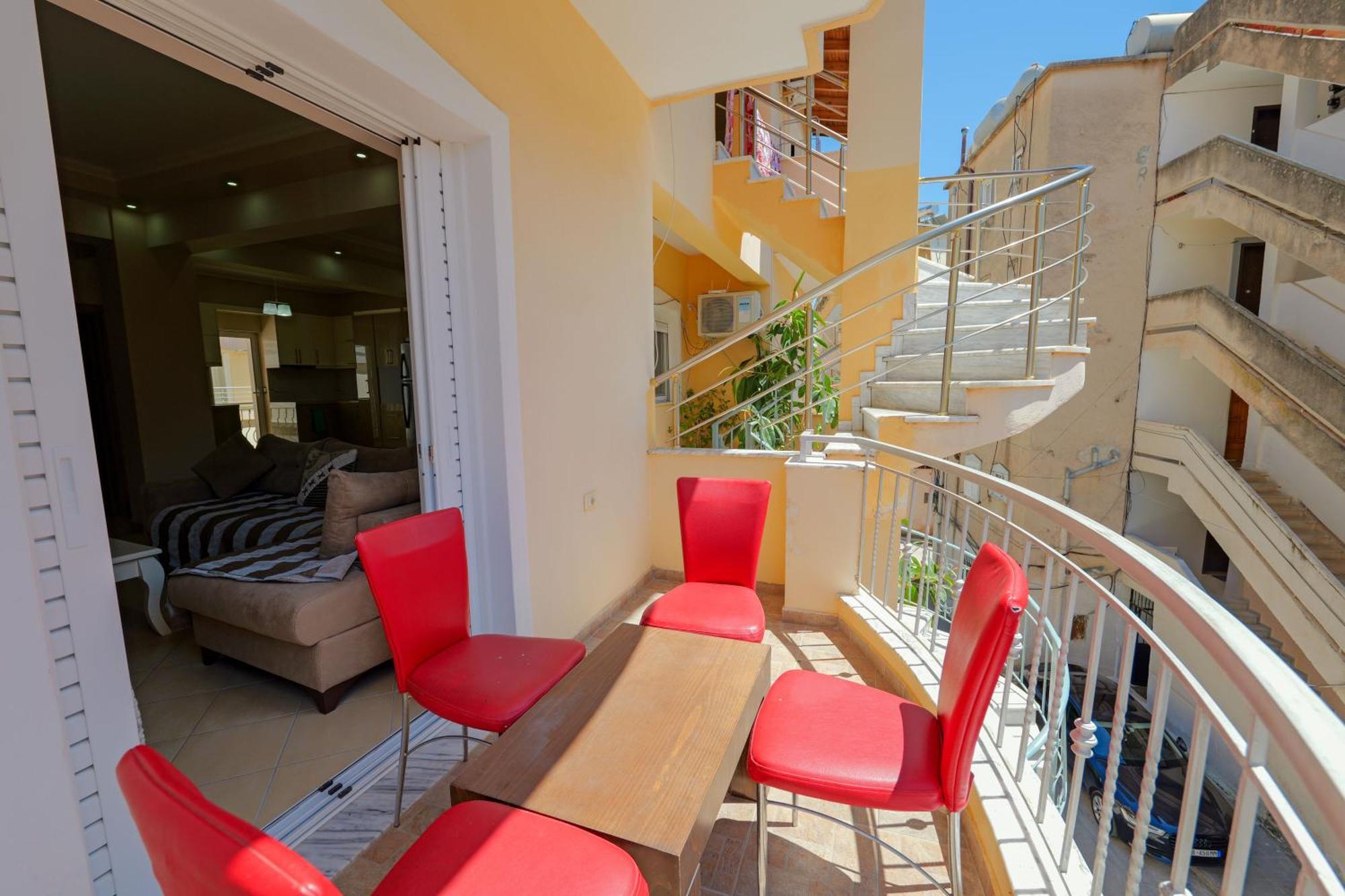 Dana Hotel Apartments Sarandë Exterior foto
